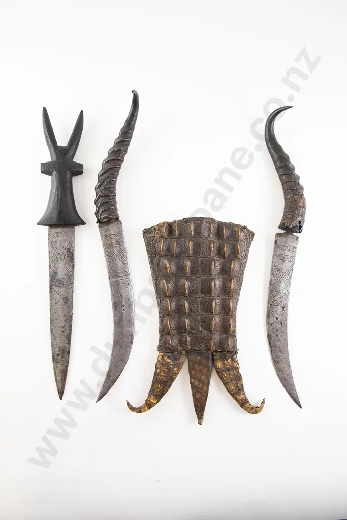 A Central African Double Sided Chieftans Scabard Image 1++