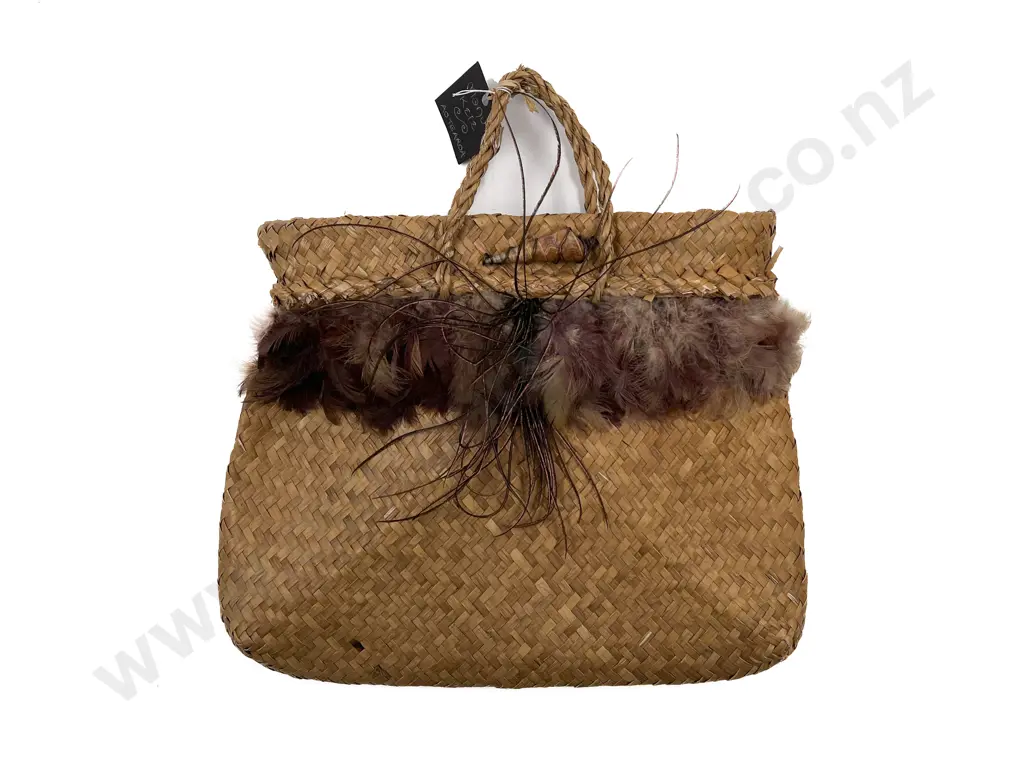 A Contemporary Kete Image 1++