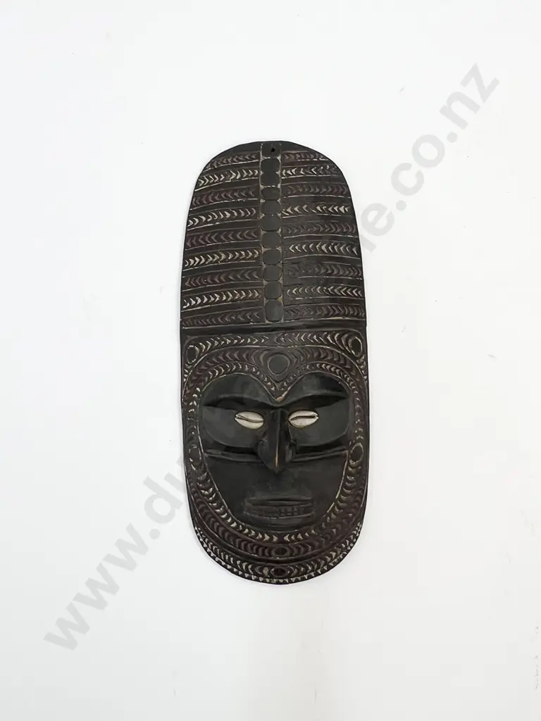 A Papua New Guinea Wall Mask Image 1++