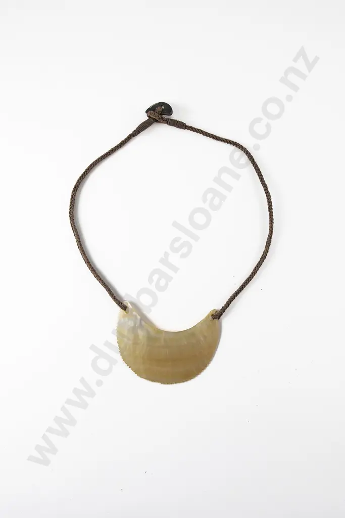 George Nuku Mother Of Pearl Pendant Image 1++