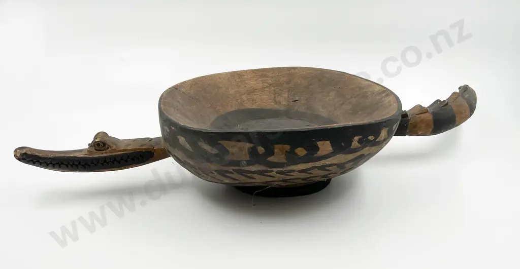 Crocodile Bowl From The Buin Province Papua New Guinea Image 1++