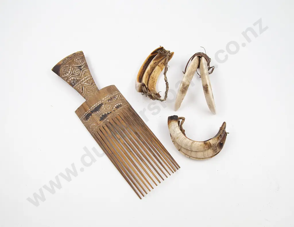 A Papua New Guinea Hair Comb With Boar Tusk Body Adornments (4) Image 1++