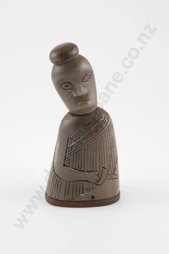 Horn Bottle Carved As A Maori Figure Image 1++