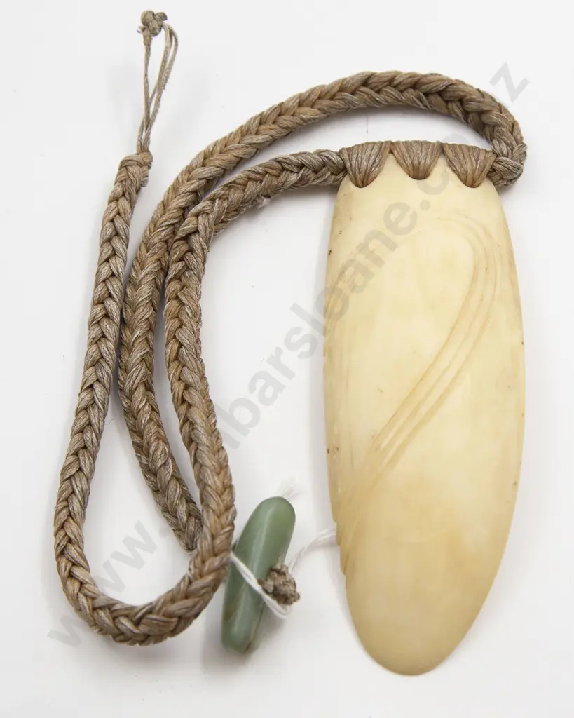 Whale Tooth Pedant With Pounamu Toggle Image 1++