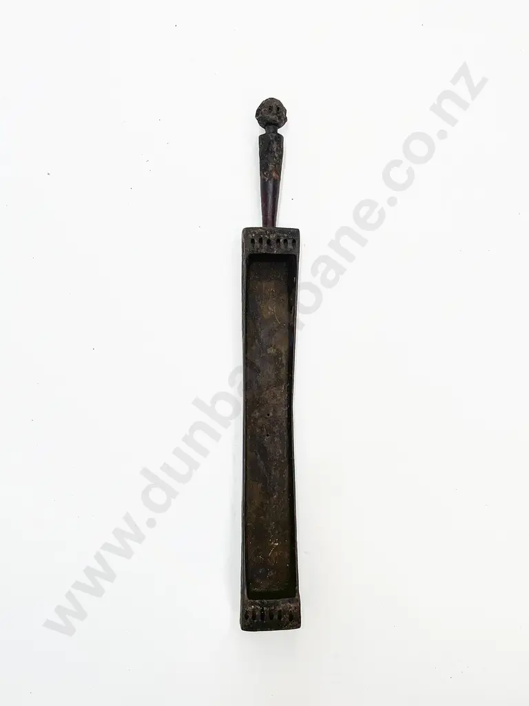 A Tabwa Zither Form The Democratic Republic Of Congo Image 1++