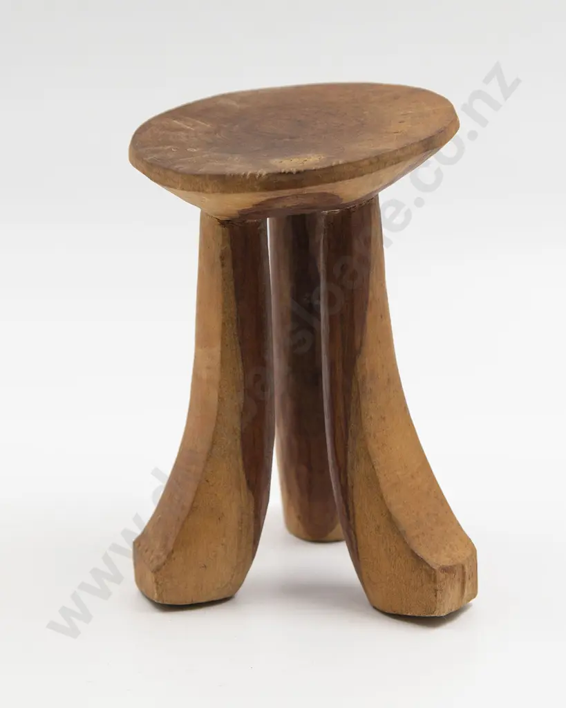 A Barkin Headrest Image 1++