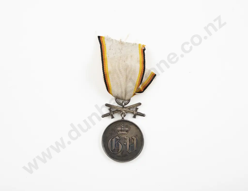 Imperial German Silver Medal of Merit with Swords Image 1++