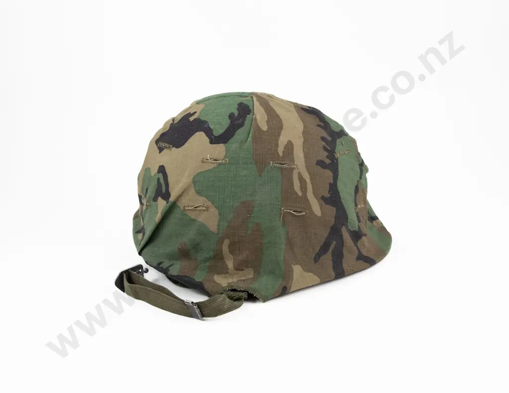 WWII USMC M1 Two Part Helmet Image 1++