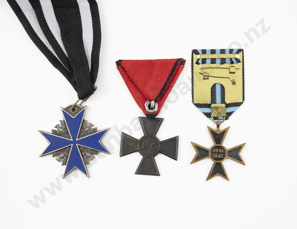 Three European Commemorative Medals Image 1++