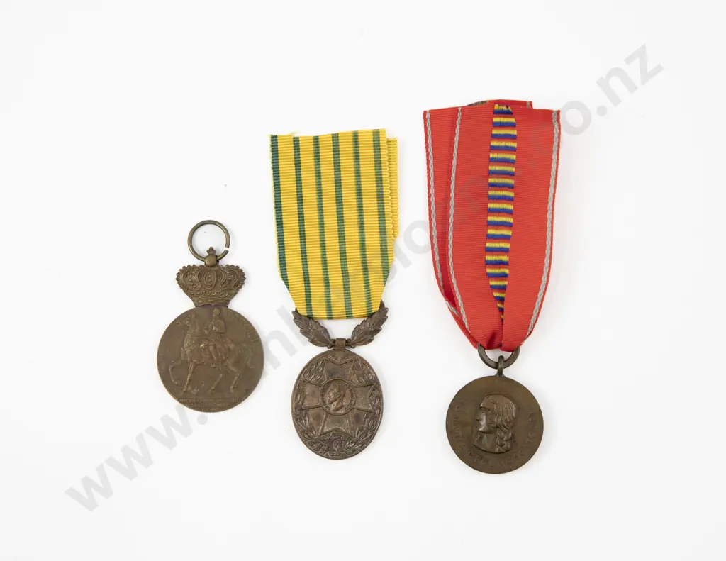 Three Romania Commemorative Medals Image 1++