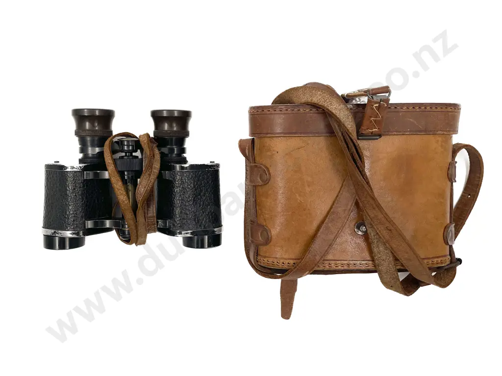 Pair French WWI Officers Binoculars in Leather Case Image 1++