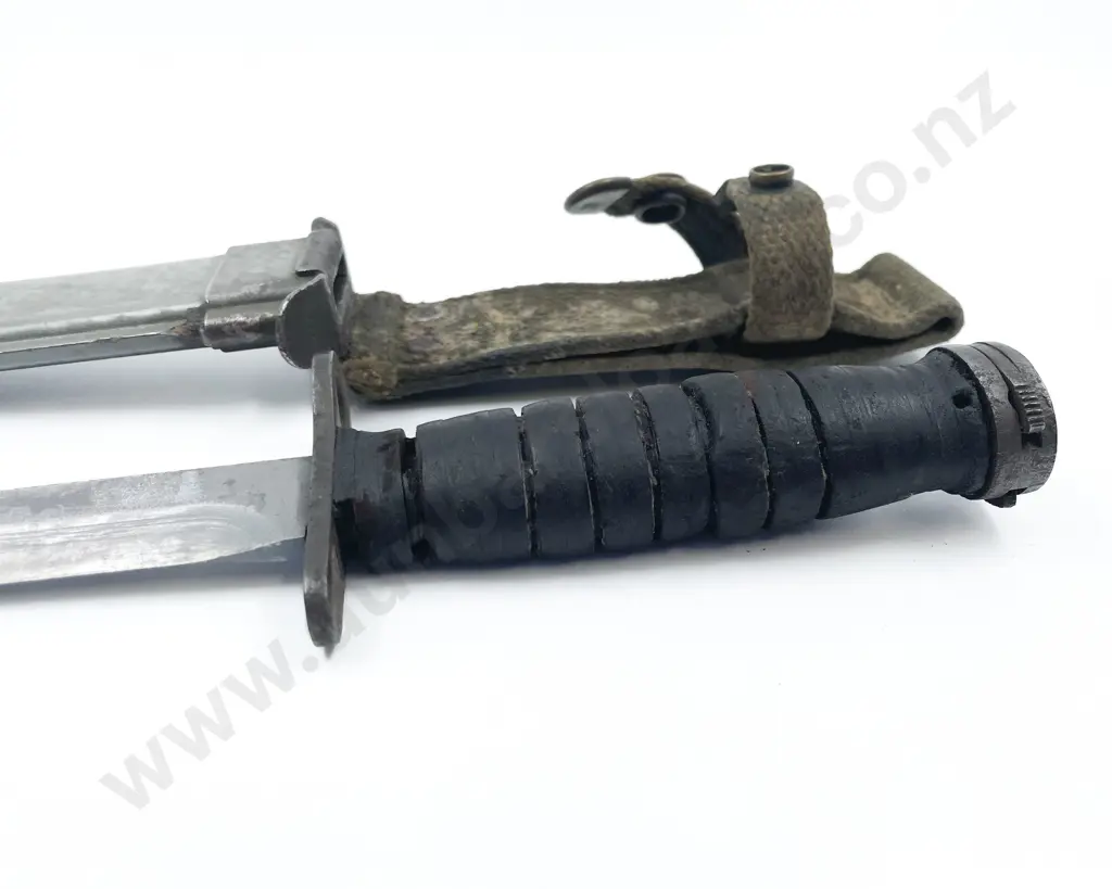 US M-3 Trench Knife with M8 Scabbard Image 1++