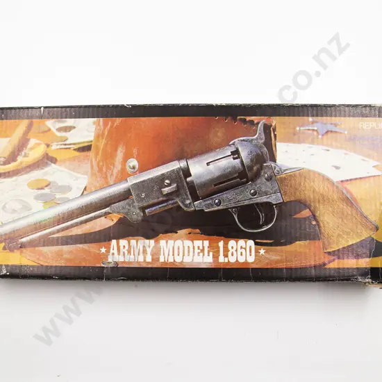 Boxed Spanish Denix Replica Army Model 1.860