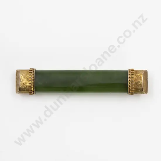 Large Unmarked NZ 9ct Gold Mounted Greenstone Bar Brooch