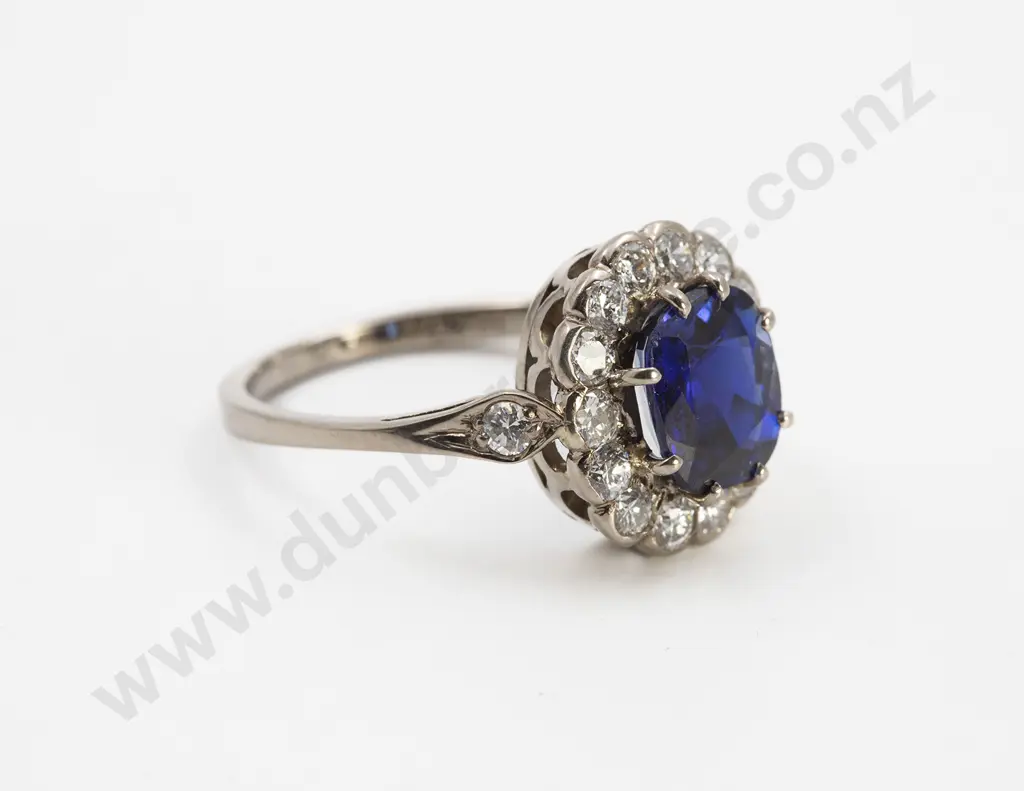 18ct White Gold 15stone Sapphire and Diamond Cluster Ring Image 1++