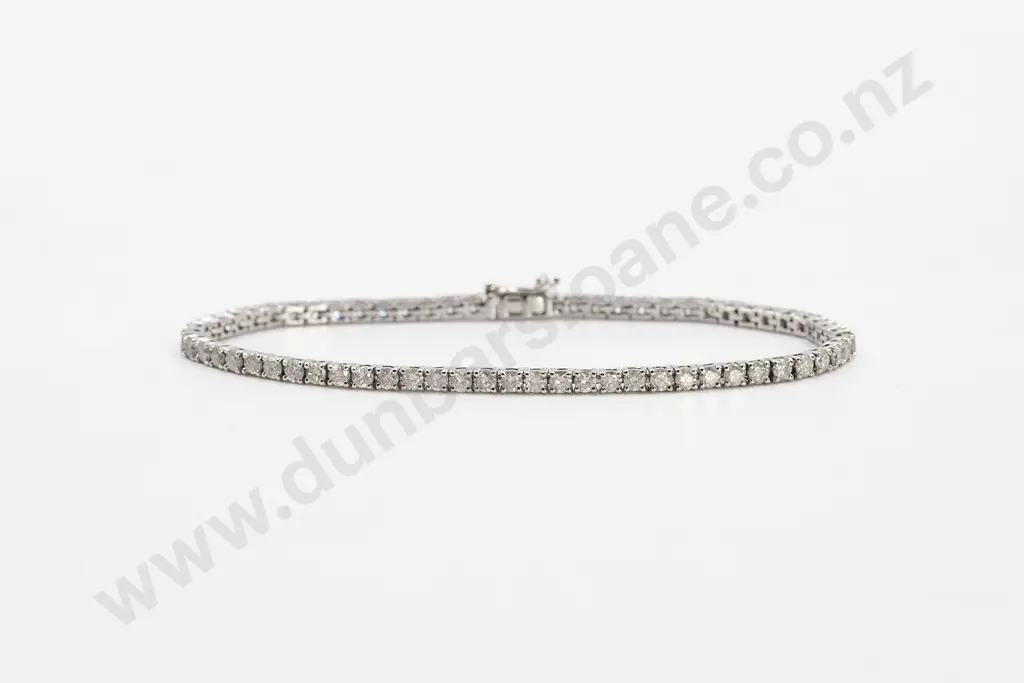 18ct White Gold 65stone Diamond Tennis Bracelet Image 1++