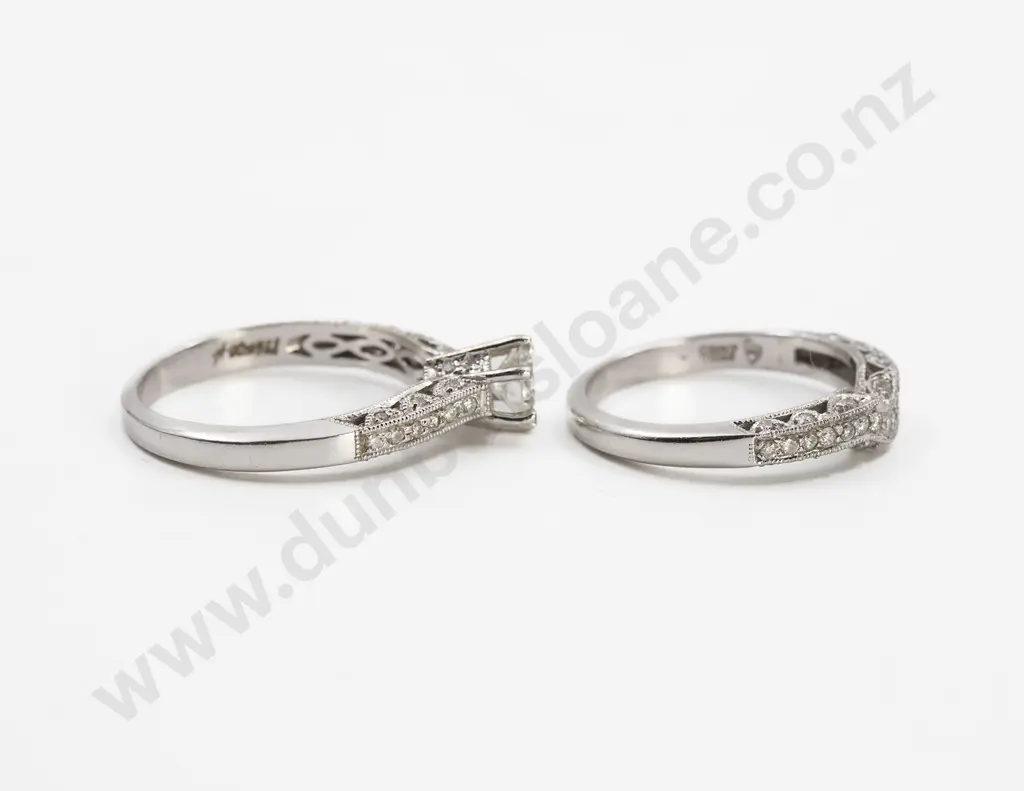 As New 18ct White Gold Solitaire Diamond Ring Image 1++