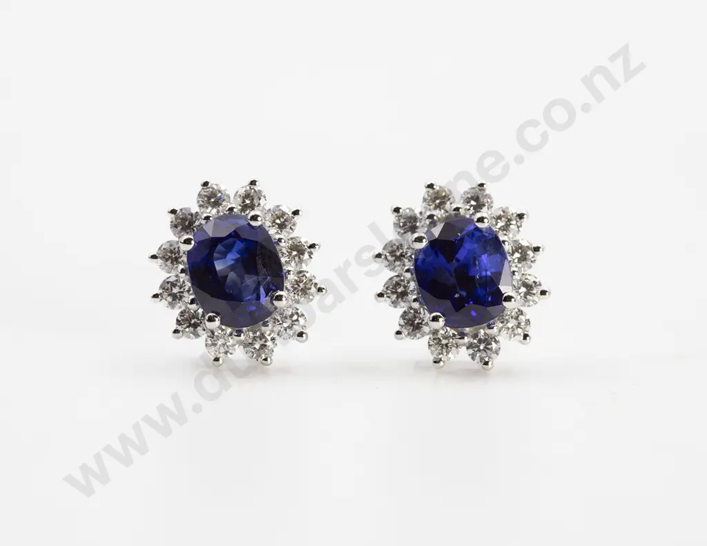 18ct White Gold Sapphire and Diamond Cluster Stud Earrings Image 1++