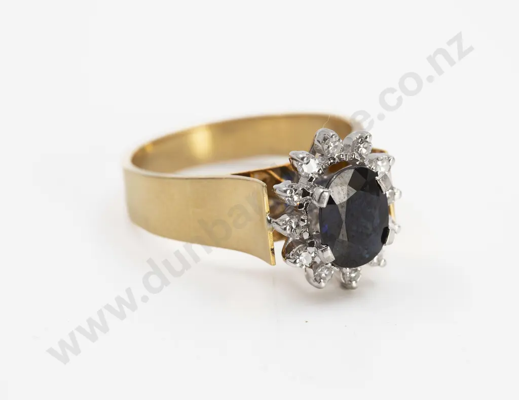 18ct 13stone Sapphire and Diamond Cluster Ring Image 1++
