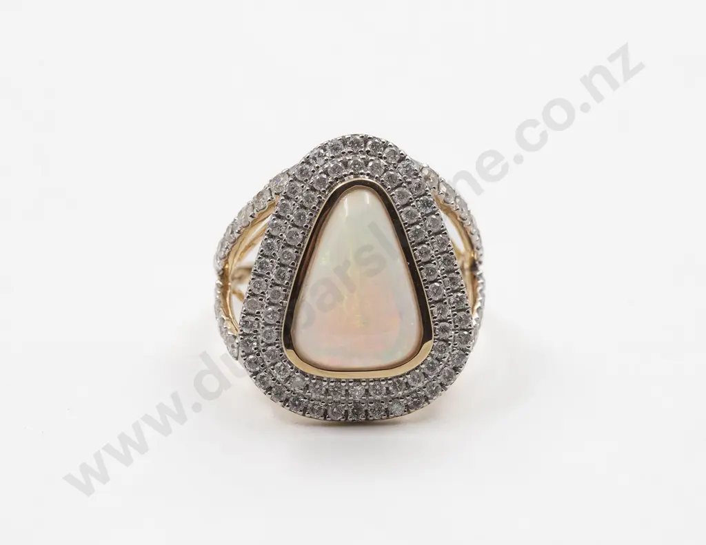 14ct Opal and Diamond Cluster Ring Image 1++
