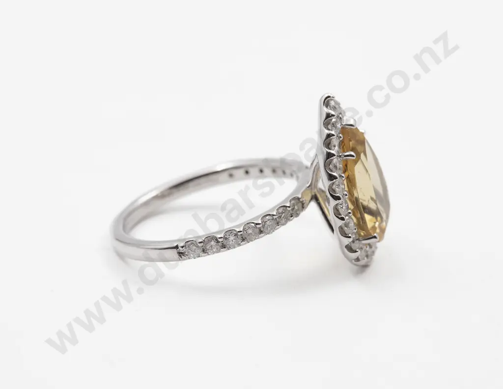 14ct White Gold 33stone Heliodor and Diamond Cluster Ring Image 1++