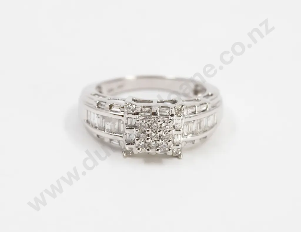 14ct White Gold 35stone Diamond Dress Ring Image 1++