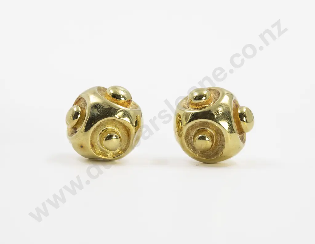 Pair Large 18ct Fancy Hollow Dome Earrings Image 1++