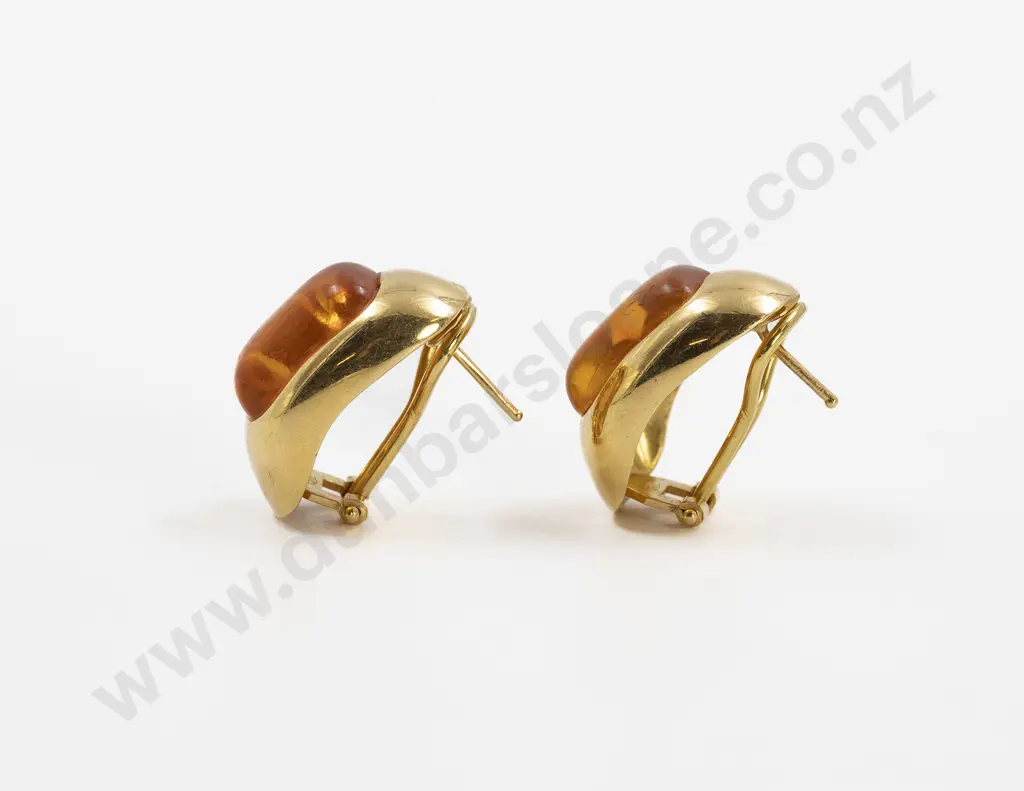 Pair 18ct Single Amber Panel Earrings Image 1++