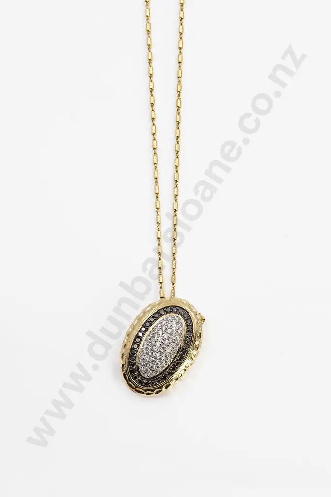 14ct Diamond Pendant and Chain Image 1++