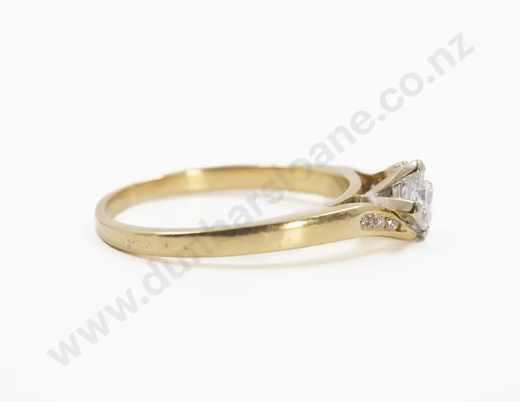 18ct Solitaire Diamond Ring Image 1++