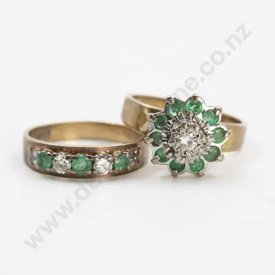 18ct Eleven Stone Diamond and Emerald Cluster Ring