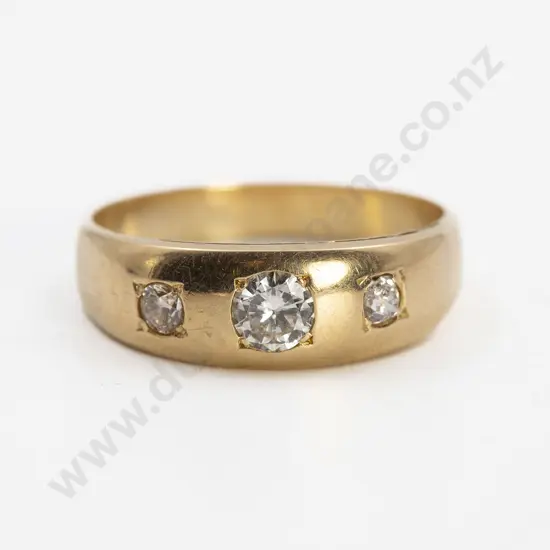 18ct Three Stone Diamond Band Ring