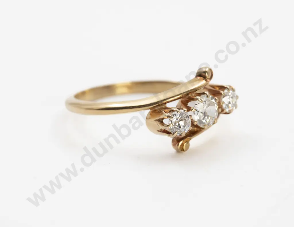 18ct Three Stone Diamond Bridge Ring Image 1++