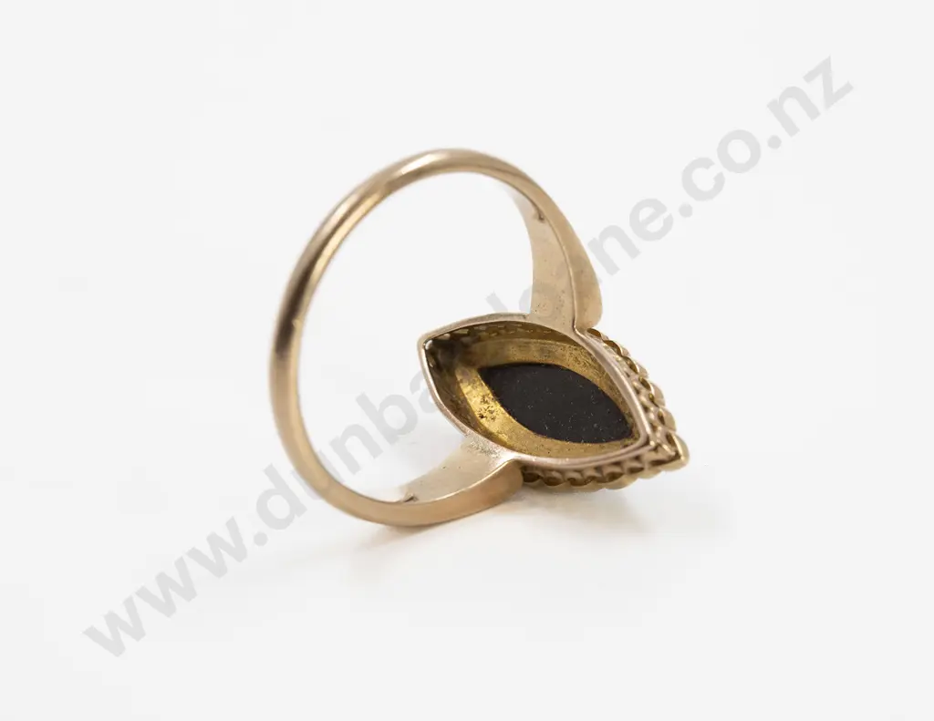 Victorian 15ct Onyx Cameo and Pearl Ring Image 1++