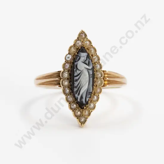 Victorian 15ct Onyx Cameo and Pearl Ring