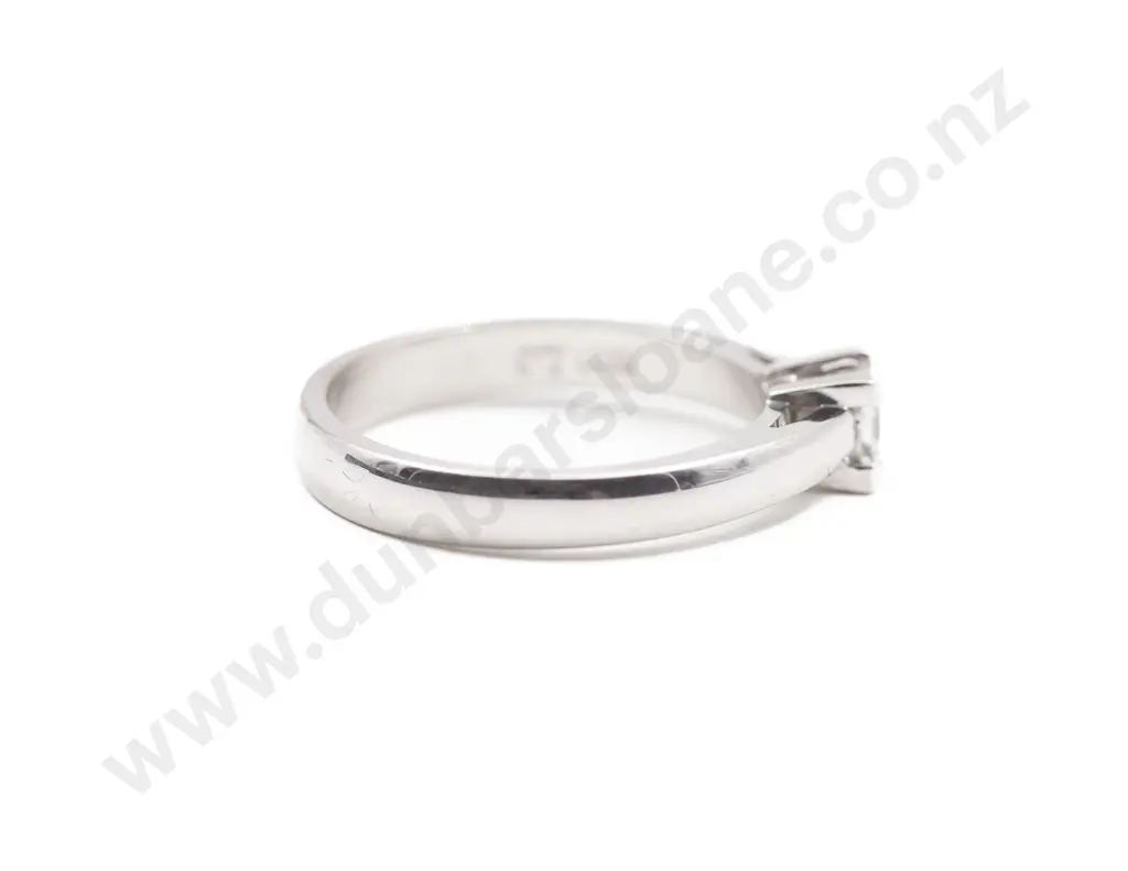 As New 18ct White Gold Solitaire Diamond Ring Image 1++