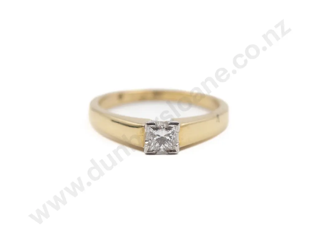 As New 18ct Solitaire Diamond Ring Image 1++