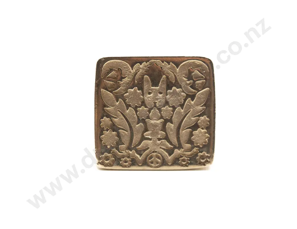 Karen Walker 9ct Fancy Filigree Signet Ring Image 1++
