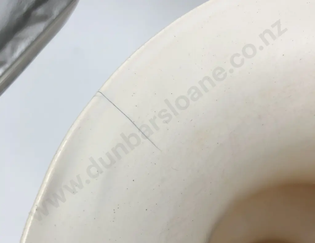 Two Crown Lynn Urn Vases Image 1++
