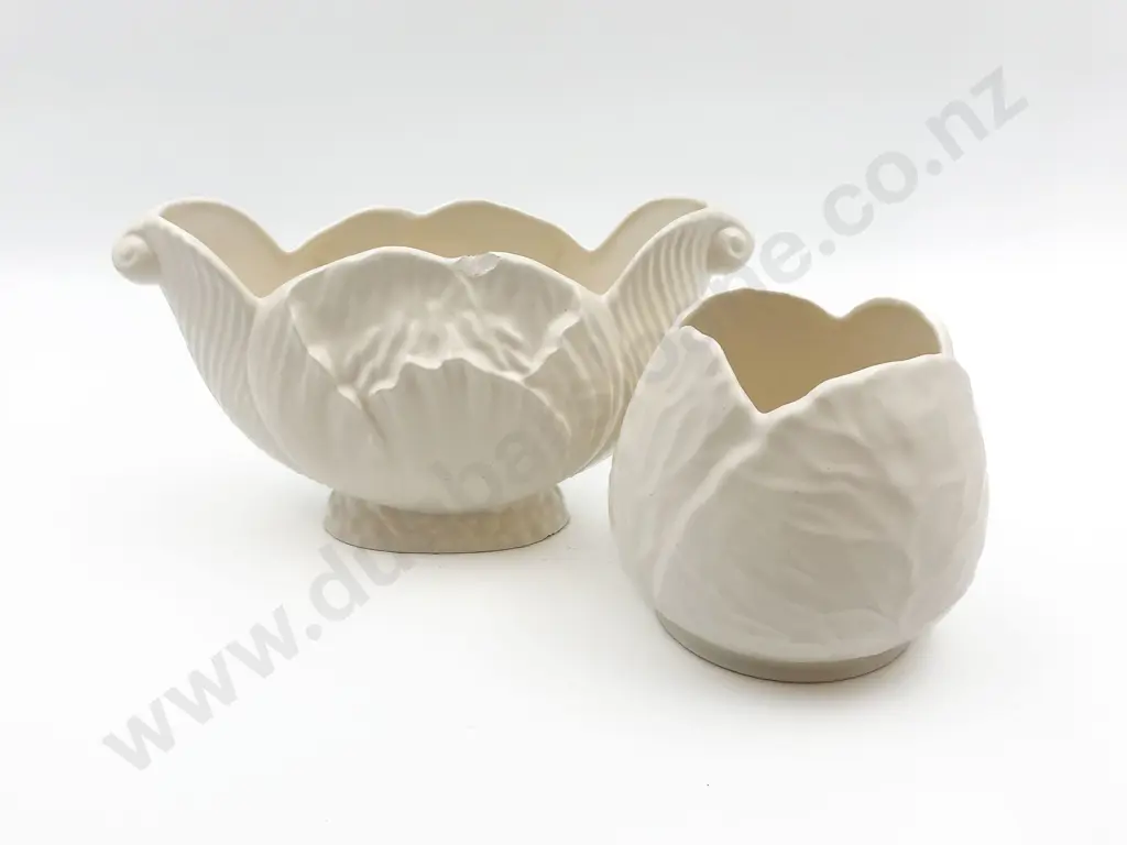 Two Crown Lynn Vases Image 1++