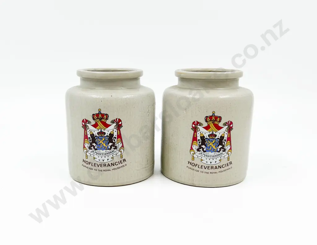 Two Small Stoneware Pots Image 1++