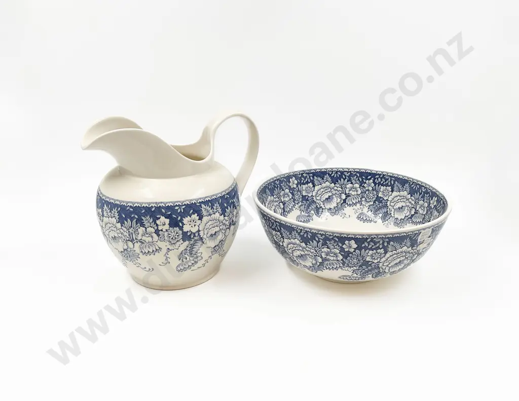 Masons for Crabtree & Evelyn B&W Jug & Basin Image 1++