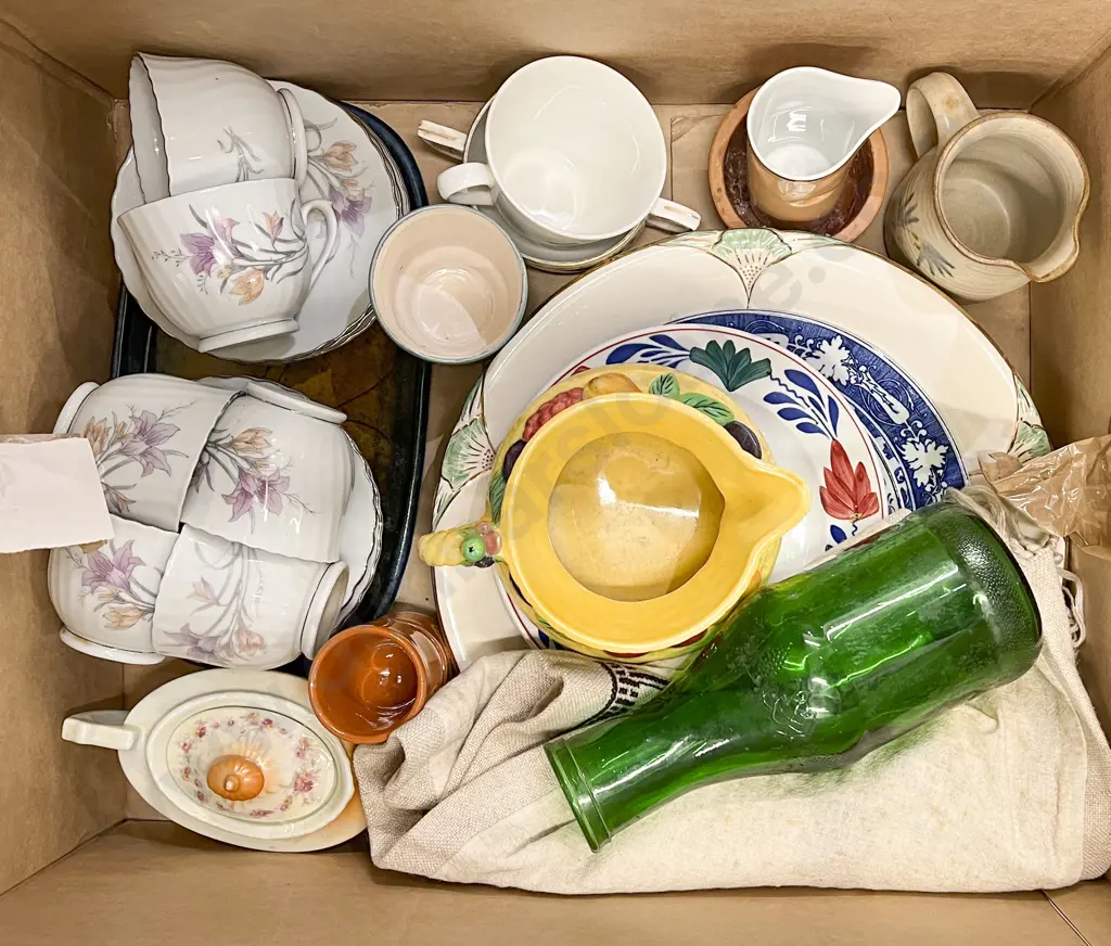 Box of Assorted China Image 1++