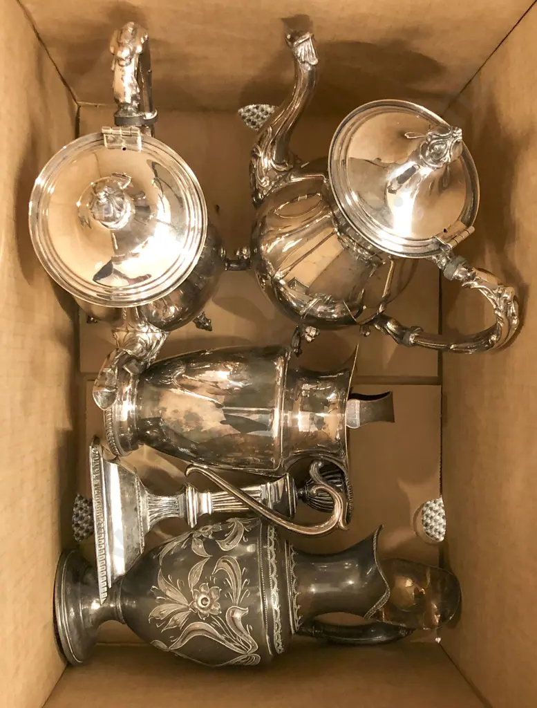 Box of Assorted S/P incl Candlestick Image 1++