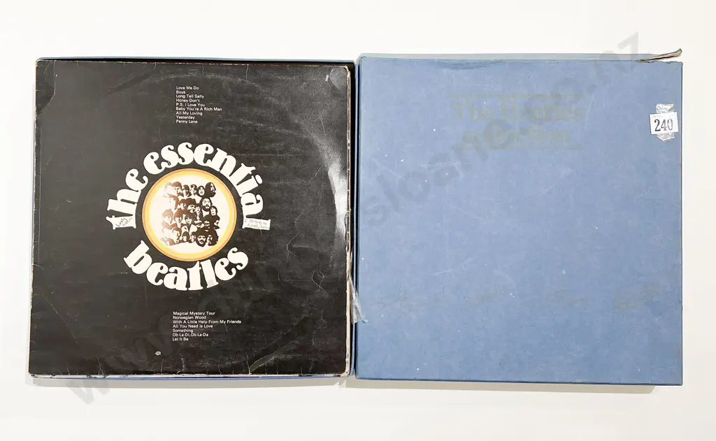 The Beatles Collection Box Together With Assorted Beatles and Paul McCartney Records Image 1++