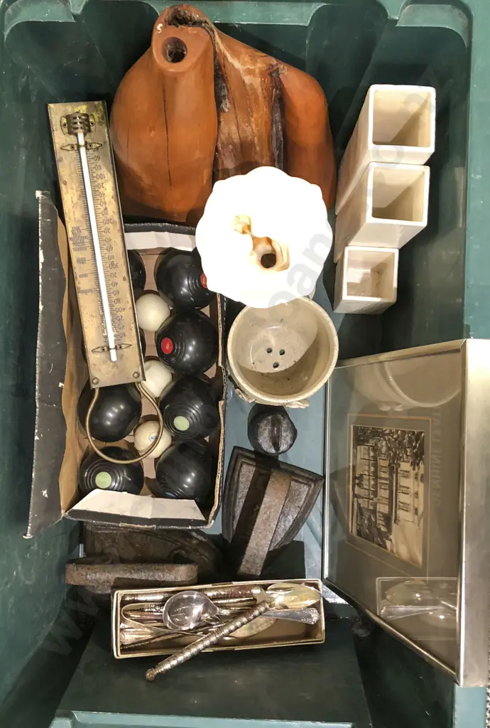 Box of Assorted incl Flat Irons Miniature Bowls etc Image 1++