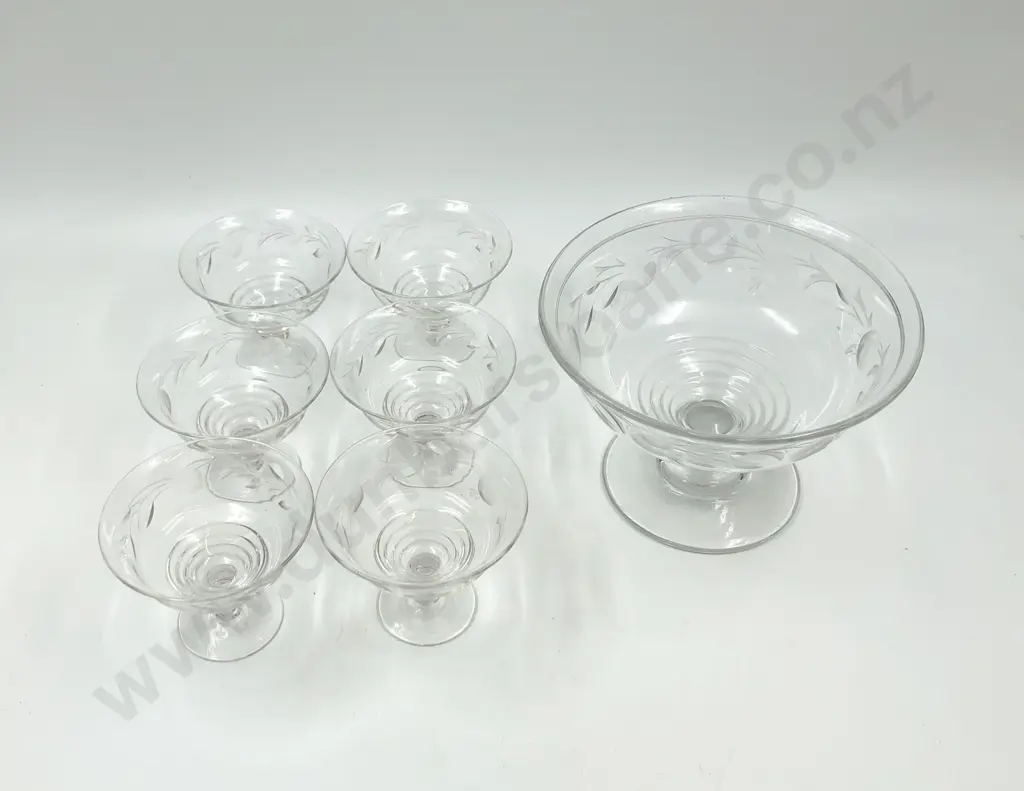 Stuart Crystal Dessert Set Image 1++