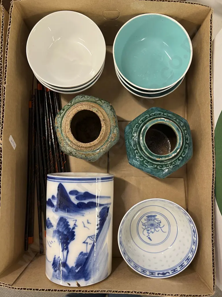 Small Qty of Asian China Including Brush Pot Image 1++