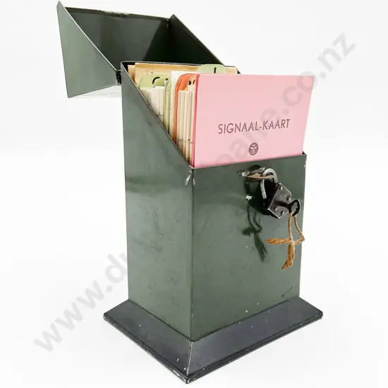 Small Vintage Filling Box with Padlock and Key