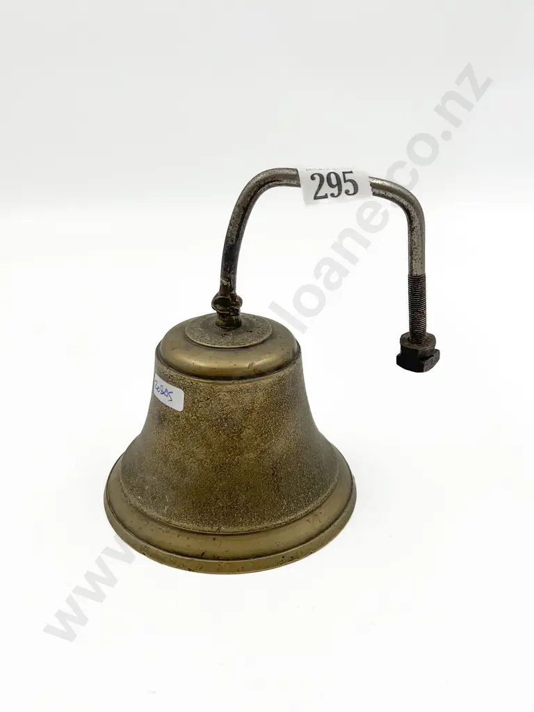 Brass Bell Image 1++